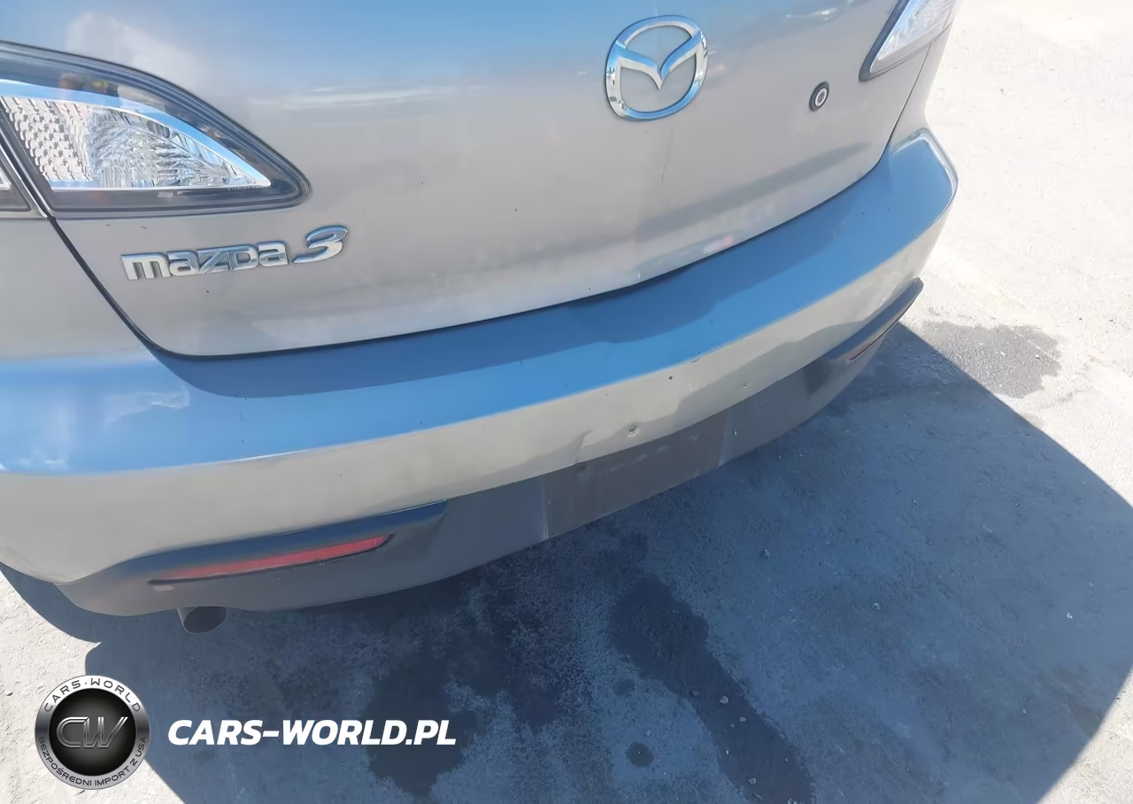 2011 Mazda Mazda3 I Sport VIN:JM1BL1UG7B1467913 - 6