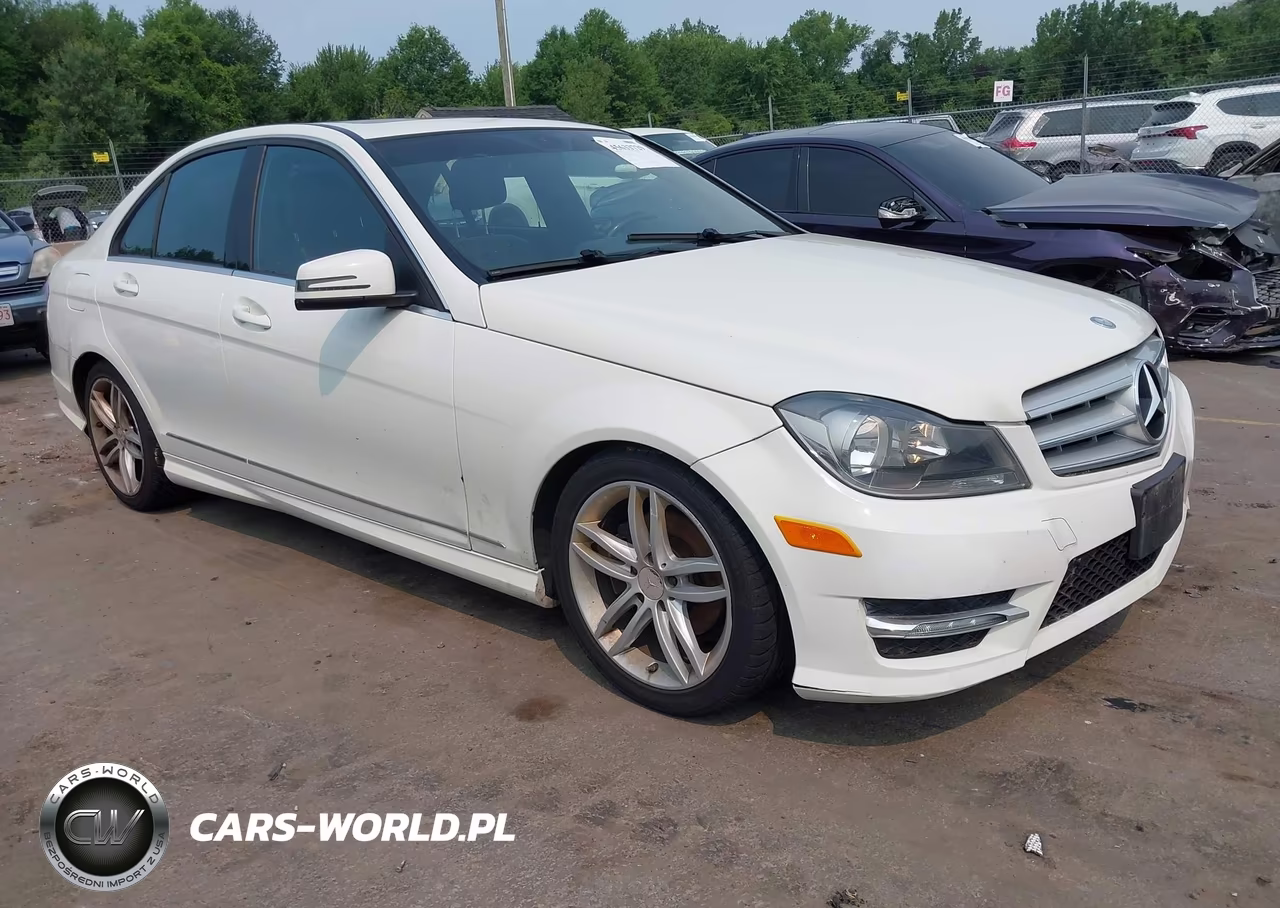 2012 Mercedes-Benz C 300 Sport 4Matic – zdjęcie 1 z 11
