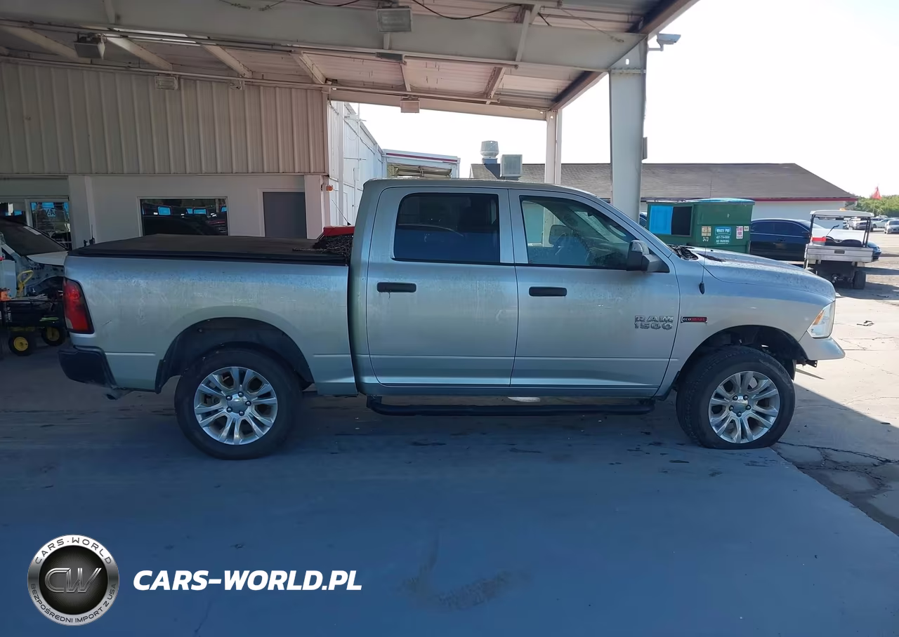 2016 Ram 1500 Tradesman VIN:1C6RR7KM8GS131673 - 13