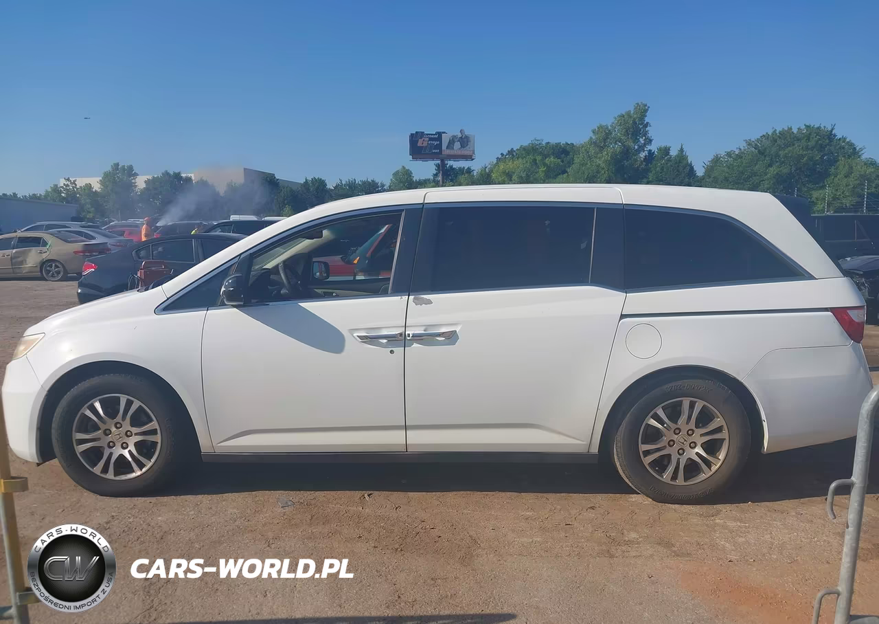 2011 Honda Odyssey Ex-L VIN:5FNRL5H66BB062138 - 14