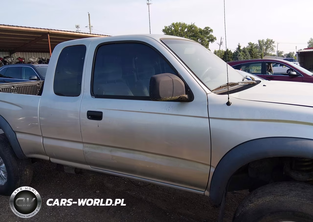 2003 Toyota Tacoma Base V6 VIN:5TEWN72N63Z195541 - 13