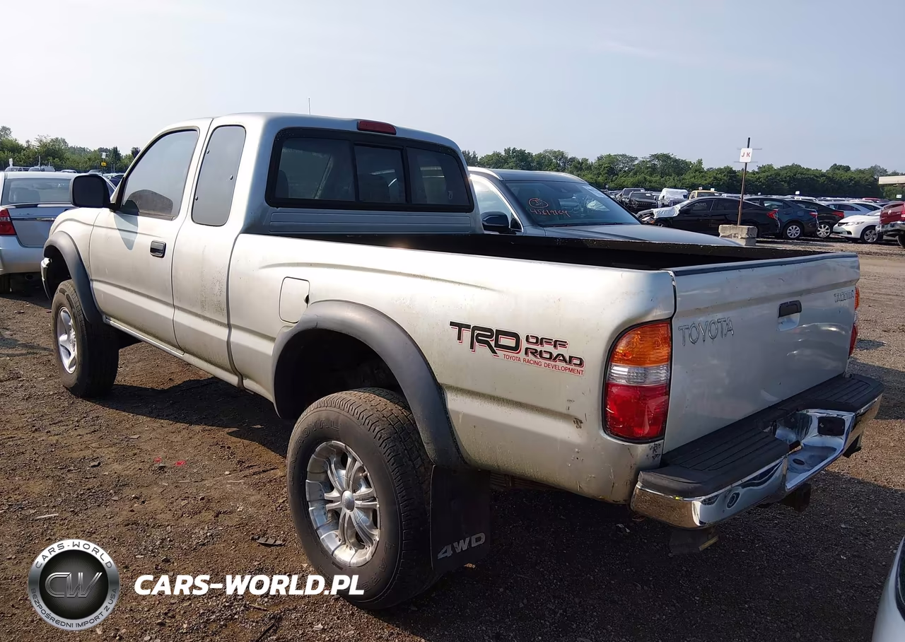 2003 Toyota Tacoma Base V6 VIN:5TEWN72N63Z195541 - 3