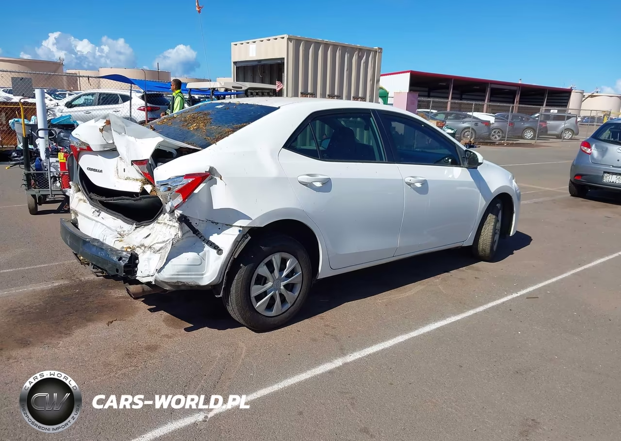 2014 Toyota Corolla L VIN:5YFBURHE0EP164508 - 4
