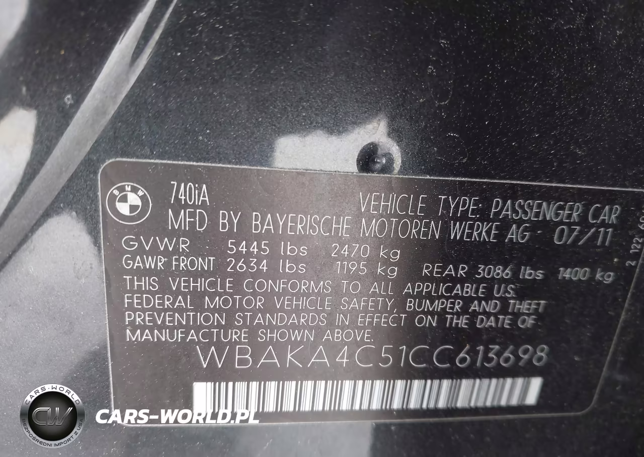2012 BMW 740I VIN:WBAKA4C51CC613698 - 9