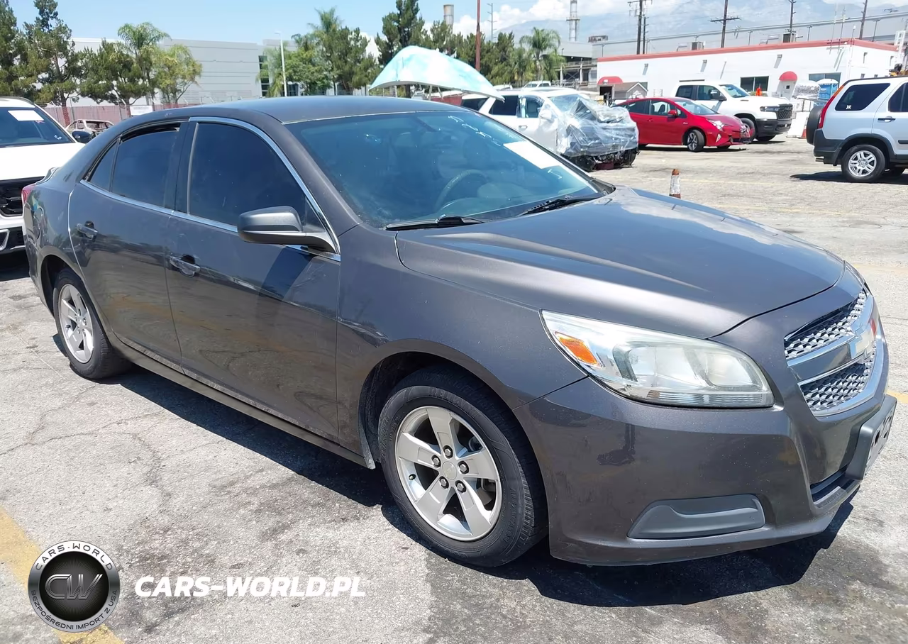 2013 Chevrolet Malibu 1Ls – zdjęcie 1 z 13