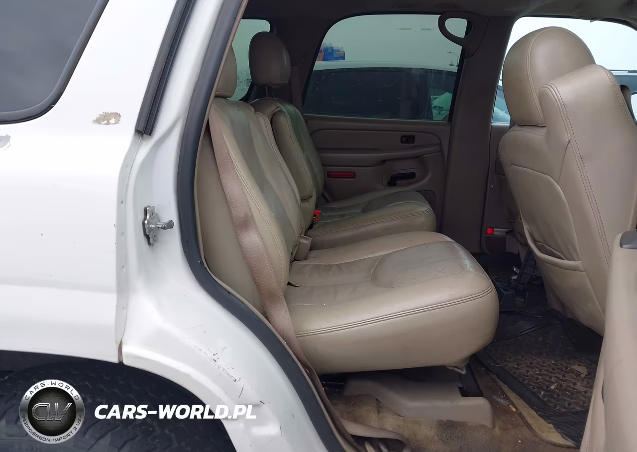 2005 Chevrolet Tahoe Lt VIN:1GNEC13T15R186389 - 8
