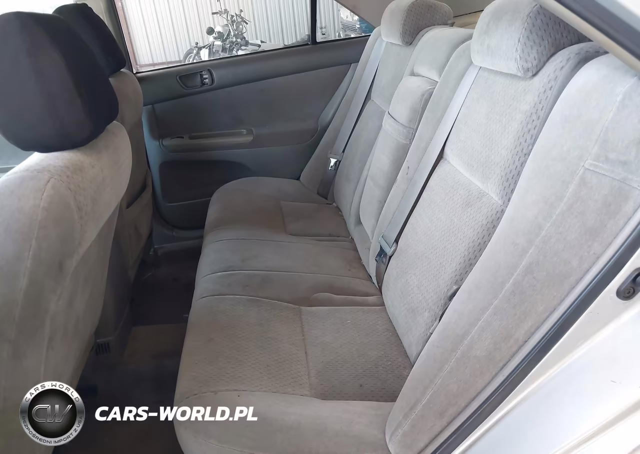 2003 Toyota Camry Le VIN:4T1BE32K73U162484 - 8