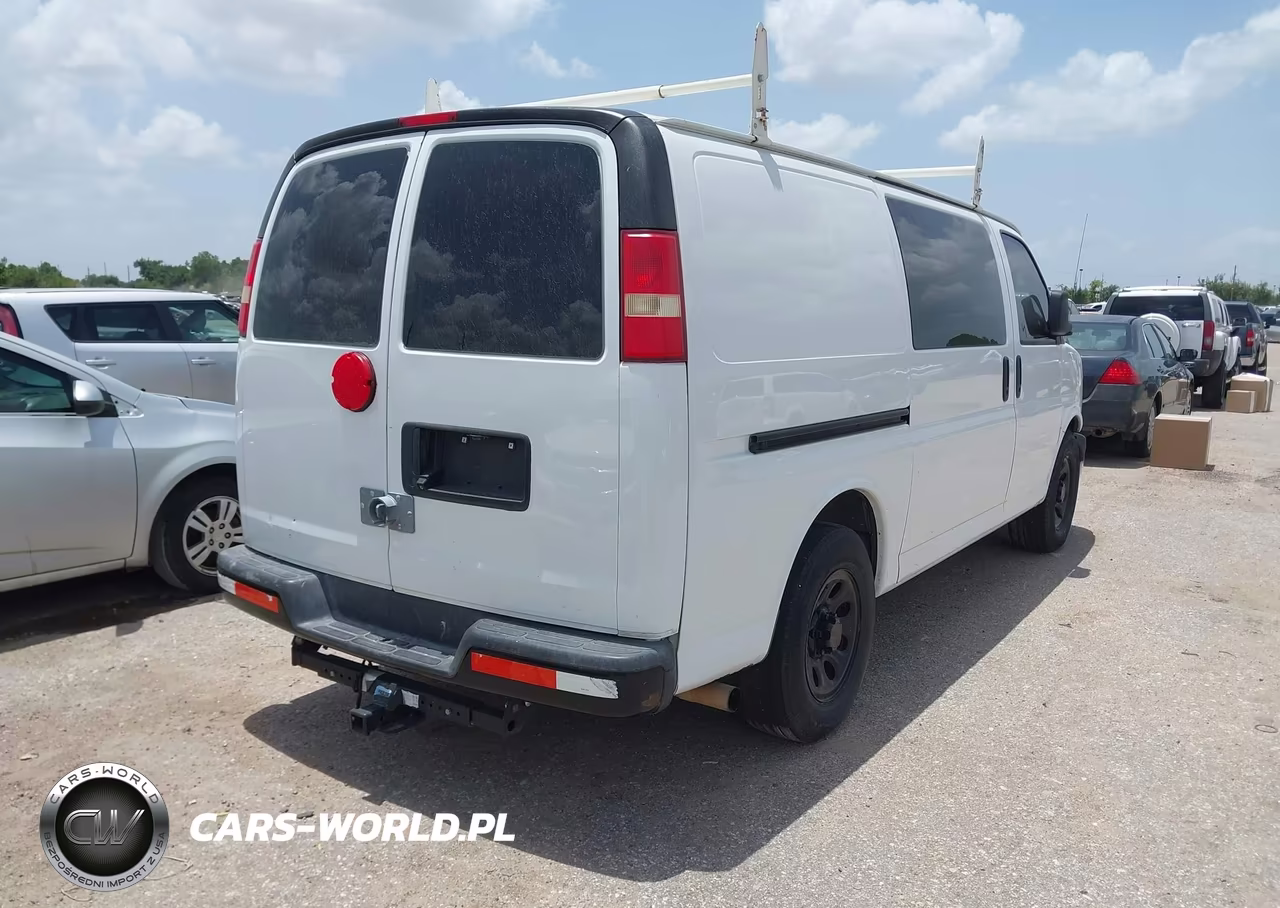 2014 Chevrolet Express 1500 Work Van VIN:1GCSGAFX0E1153249 - 4