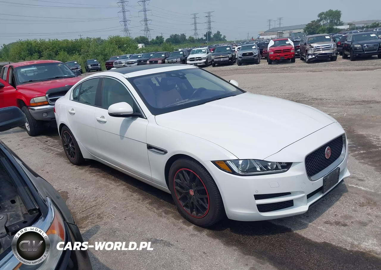 2017 Jaguar Xe 20D Premium – zdjęcie 1 z 16