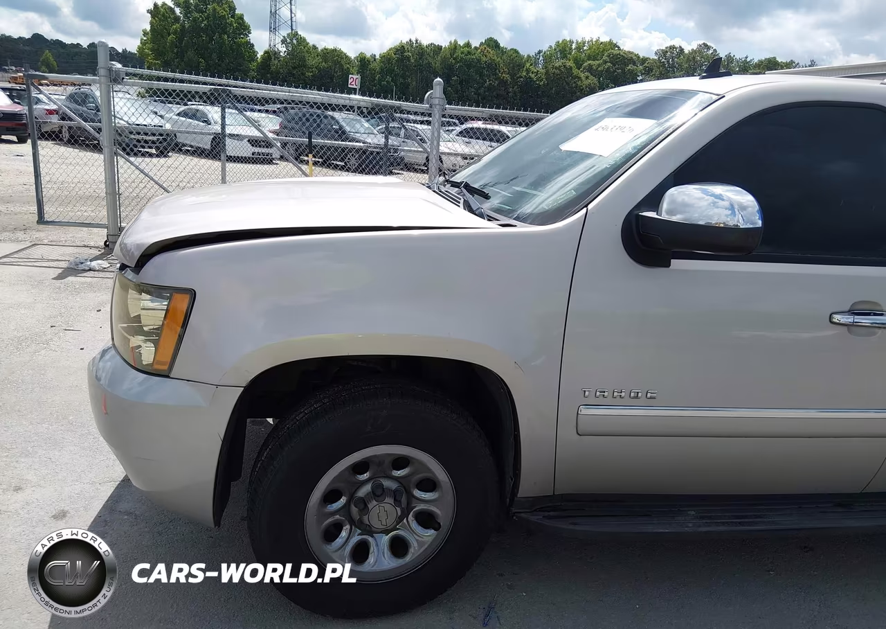 2009 Chevrolet Tahoe Ltz VIN:1GNFC33J49R294235 - 14