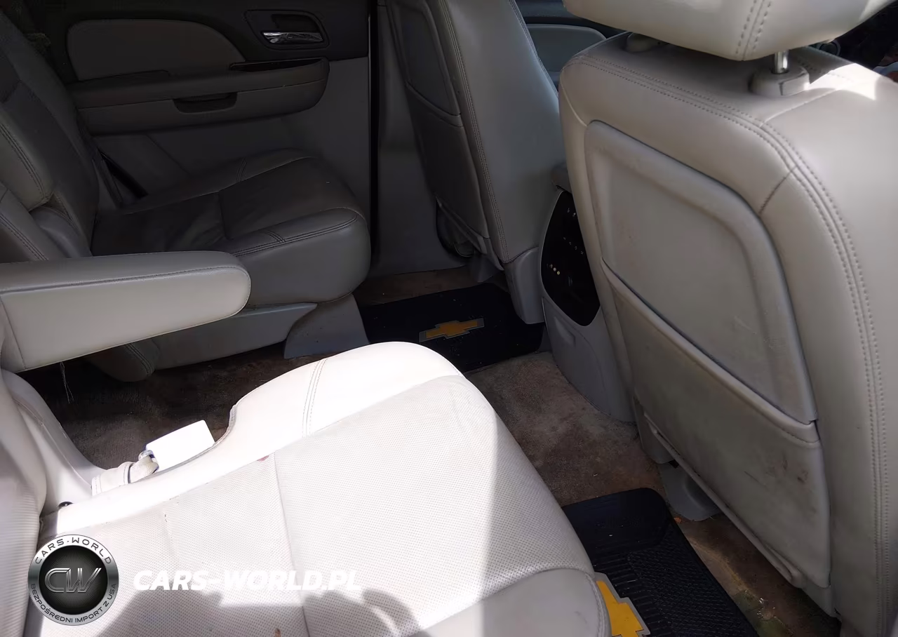 2009 Chevrolet Tahoe Ltz VIN:1GNFC33J49R294235 - 8