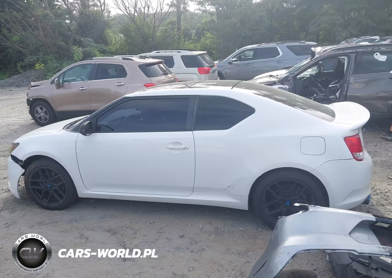 2011 Scion Tc VIN:JTKJF5C7XB3005452 - 13