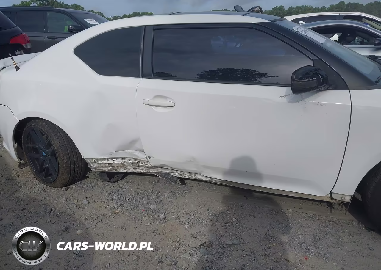 2011 Scion Tc VIN:JTKJF5C7XB3005452 - 6