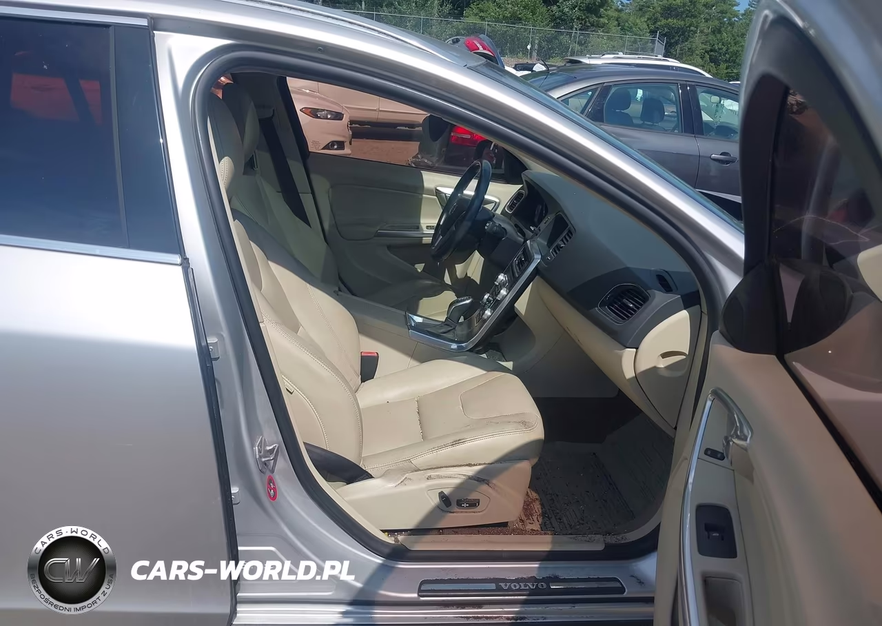 2015 Volvo V60 T5 Premier VIN:YV140MEB5F1203160 - 5