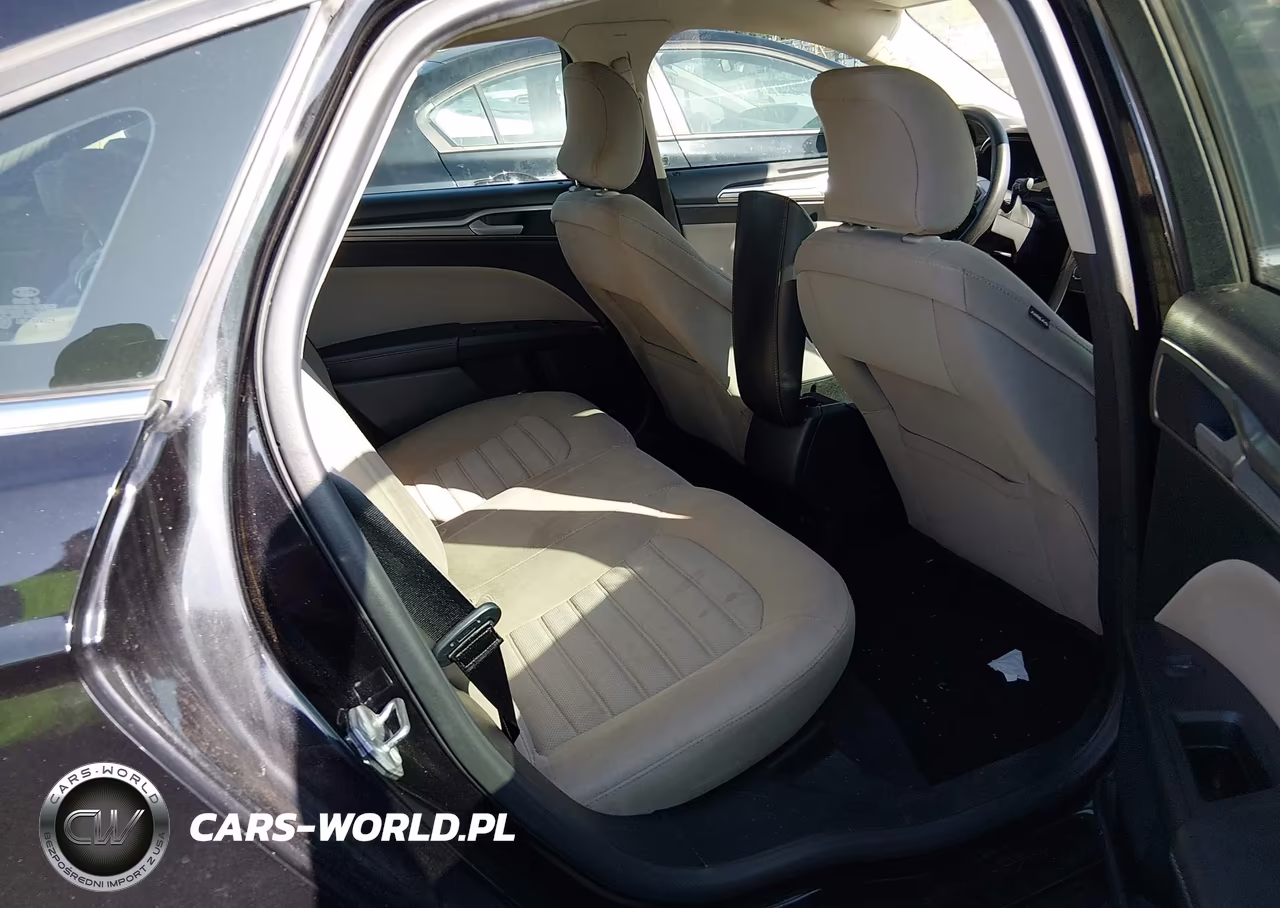 2019 Ford Fusion S VIN:3FA6P0G7XKR170321 - 8