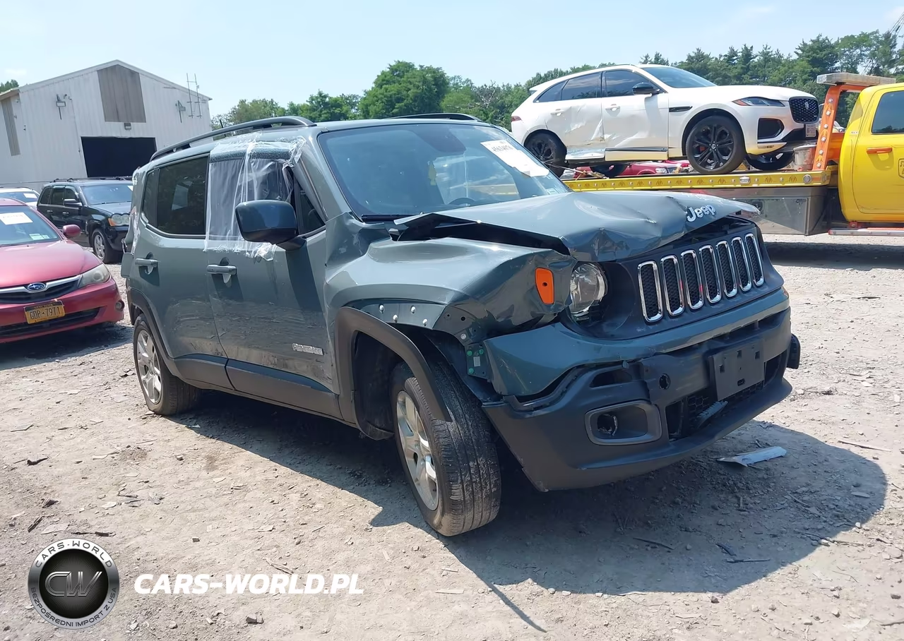 2018 Jeep Renegade Latitude 4X4 – zdjęcie 1 z 16