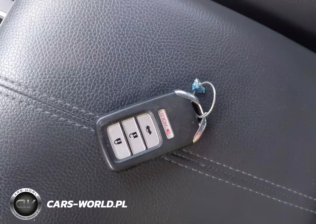 2013 Honda Accord Ex-L VIN:1HGCR2F89DA151853 - 11