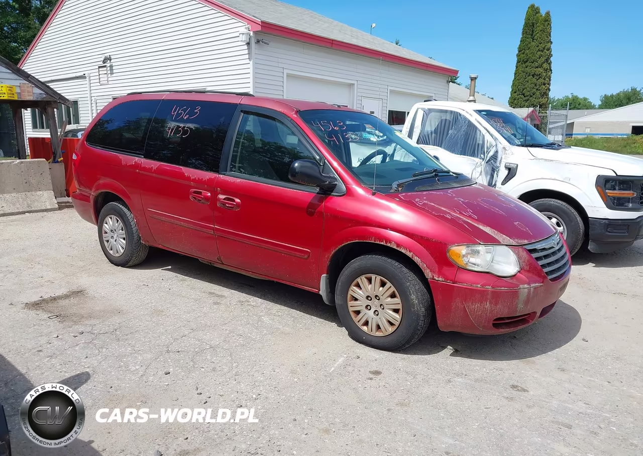 2006 Chrysler Town & Country Lx