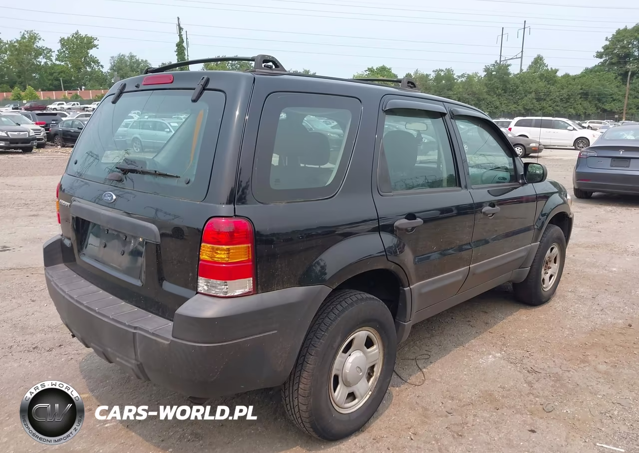 2007 Ford Escape Xls-Xls Manual VIN:1FMYU02Z77KB99500 - 4