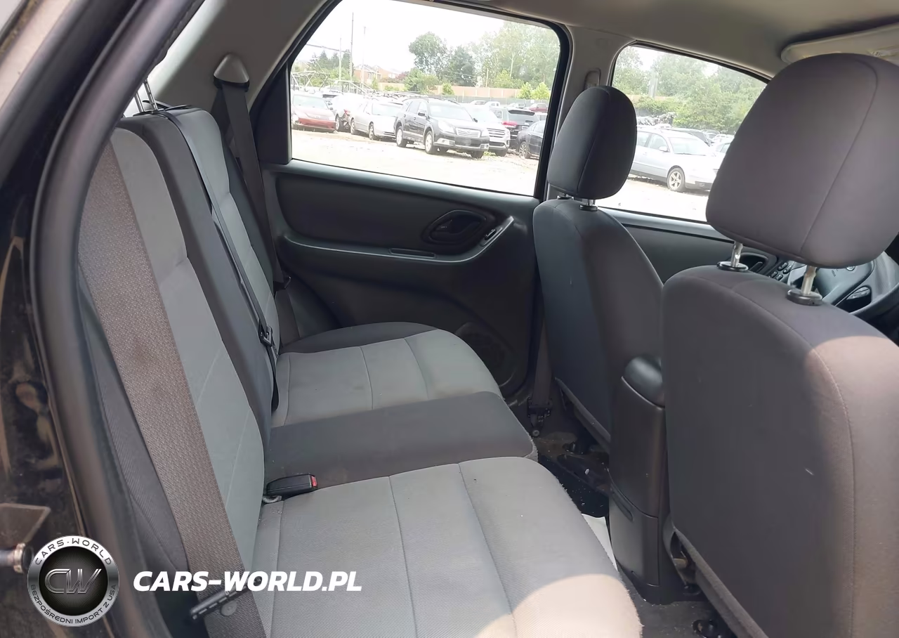 2007 Ford Escape Xls-Xls Manual VIN:1FMYU02Z77KB99500 - 8