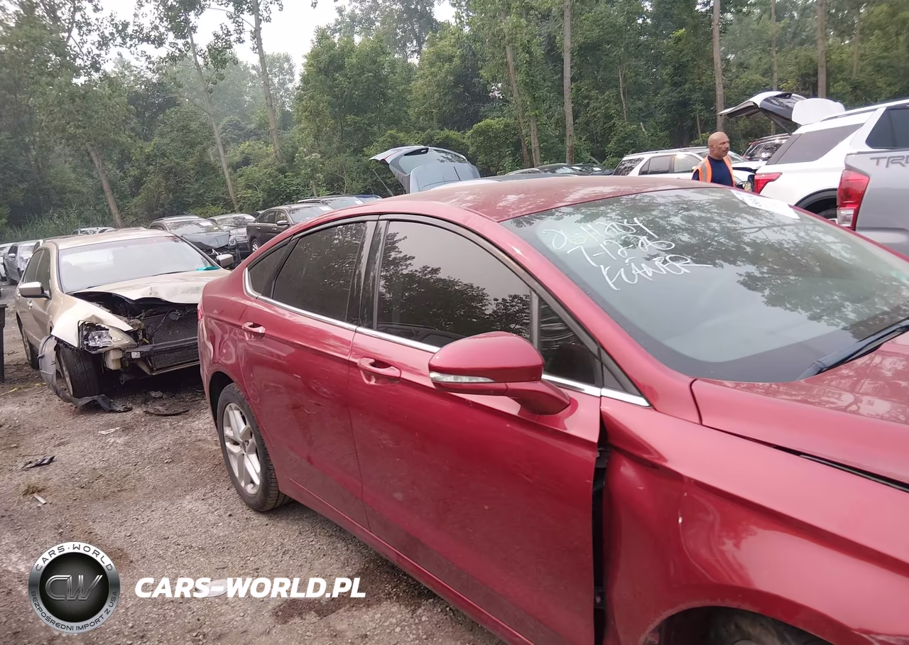 2015 Ford Fusion Se VIN:1FA6P0HD6F5100652 - 13