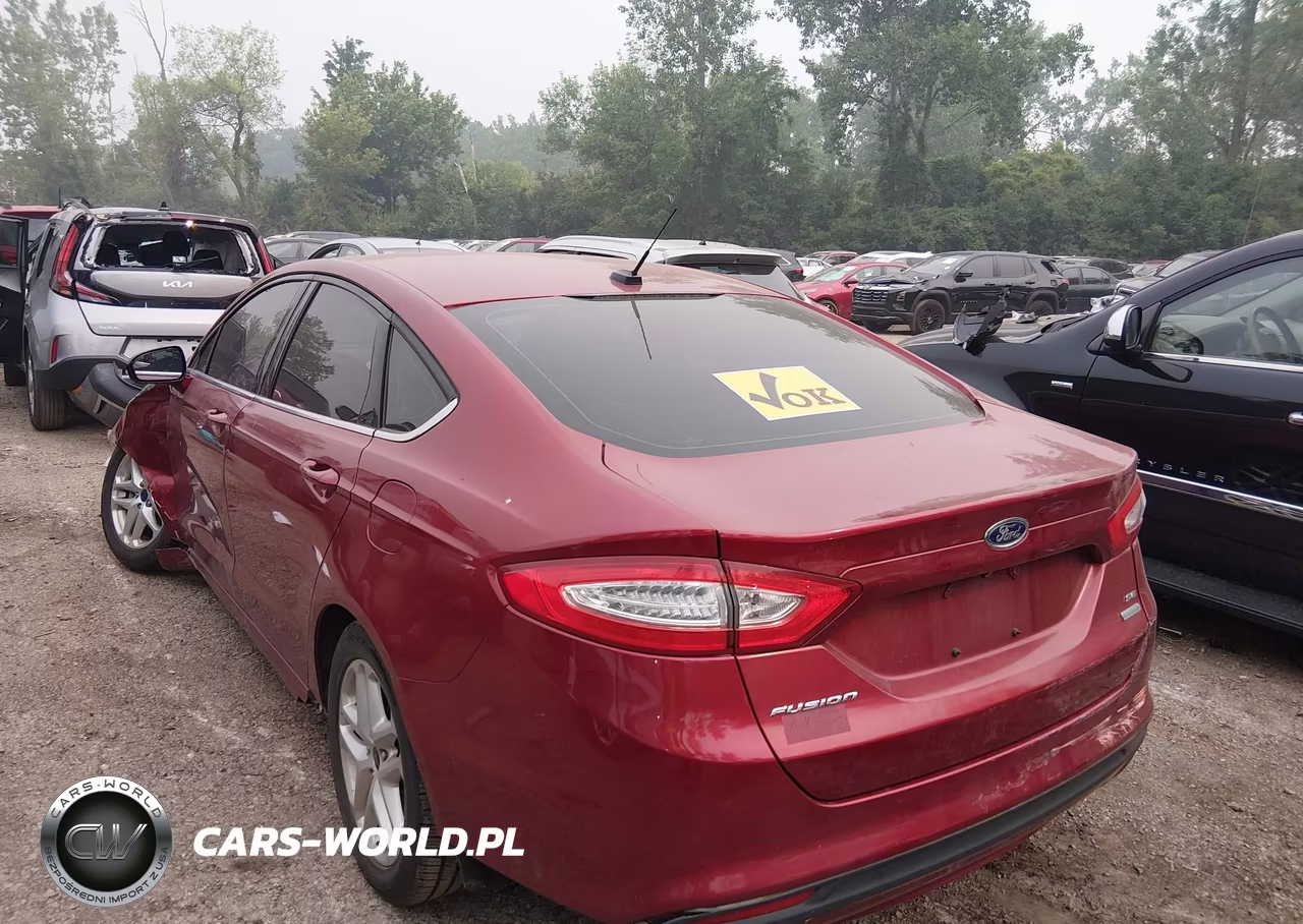 2015 Ford Fusion Se VIN:1FA6P0HD6F5100652 - 3