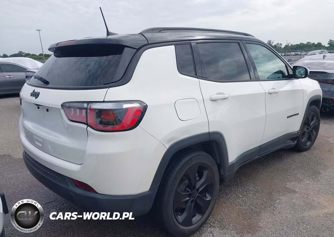 2019 Jeep Compass Altitude Fwd VIN:3C4NJCBB0KT612854 - 4