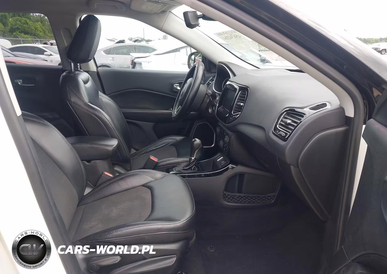 2019 Jeep Compass Altitude Fwd VIN:3C4NJCBB0KT612854 - 5