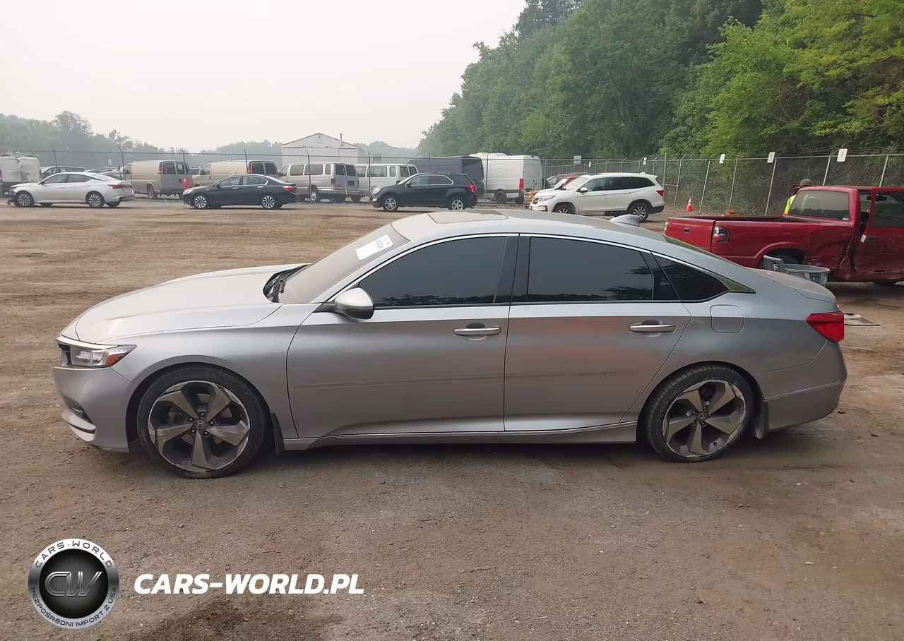 2018 Honda Accord Touring VIN:1HGCV1F91JA133194 - 14