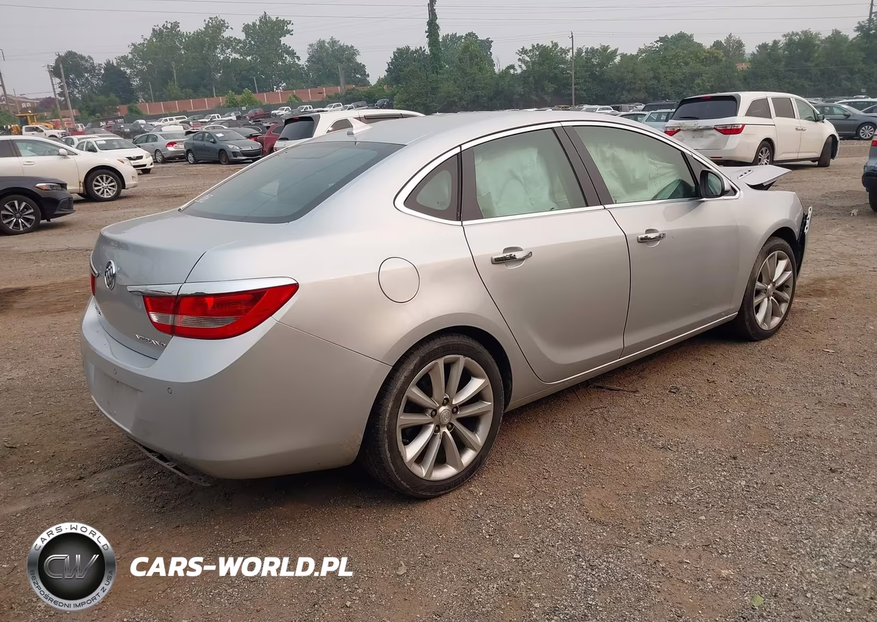 2013 Buick Verano Leather Group VIN:1G4PS5SK5D4182230 - 4