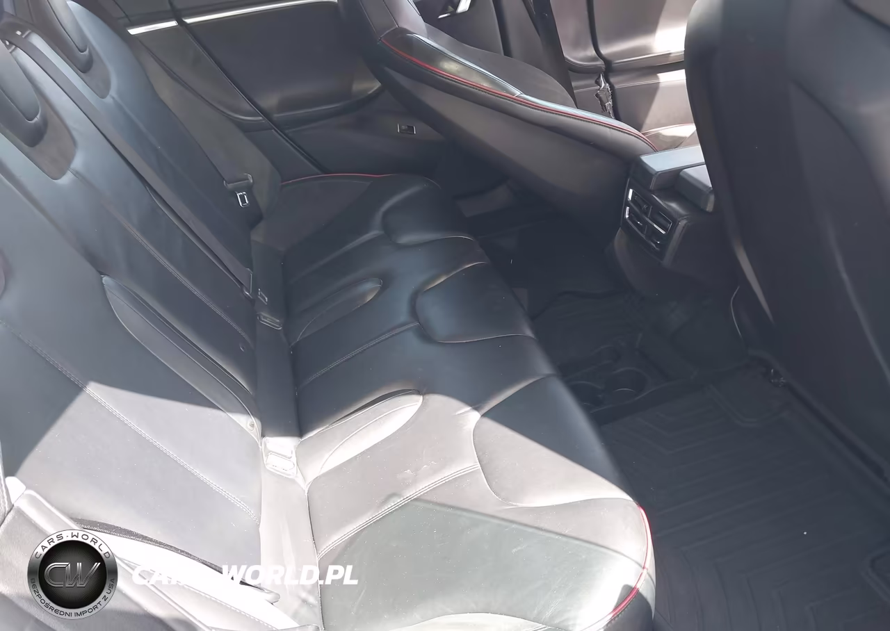 2013 Tesla Model S VIN:5YJSA1DP0DFP06721 - 8