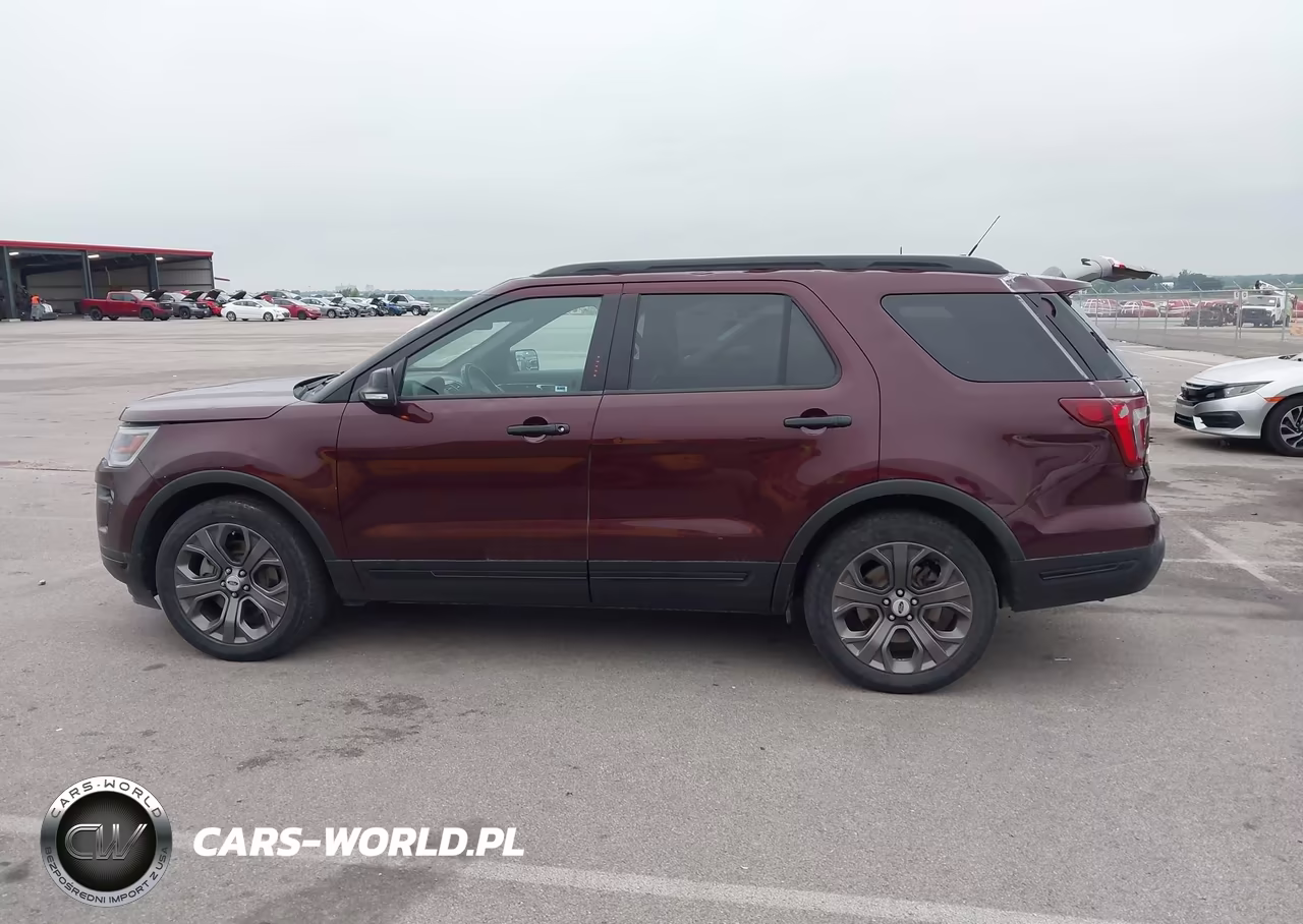 2018 Ford Explorer Sport VIN:1FM5K8GT9JGA67926 - 14