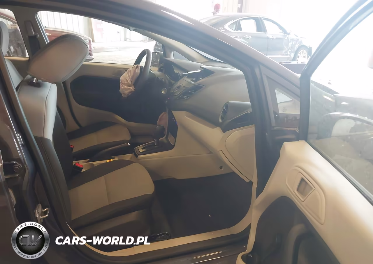 2013 Ford Fiesta S VIN:3FADP4AJ8DM172037 - 5