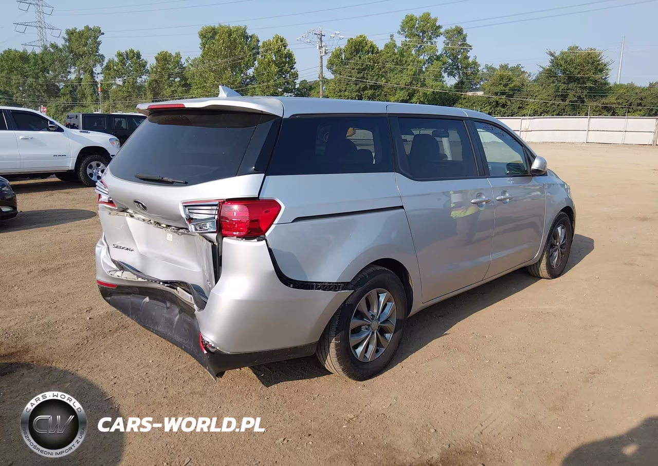 2020 Kia Sedona Lx VIN:KNDMB5C18L6586641 - 4