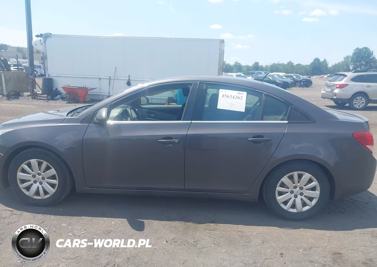 2011 Chevrolet Cruze Ls VIN:1G1PD5SH6B7226937 - 14
