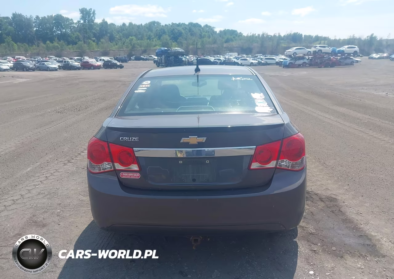 2011 Chevrolet Cruze Ls VIN:1G1PD5SH6B7226937 - 16
