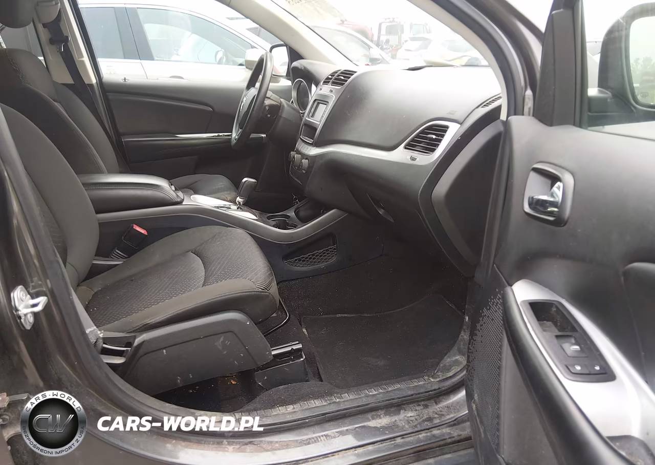 2019 Dodge Journey Se Value Package VIN:3C4PDCAB2KT746539 - 5