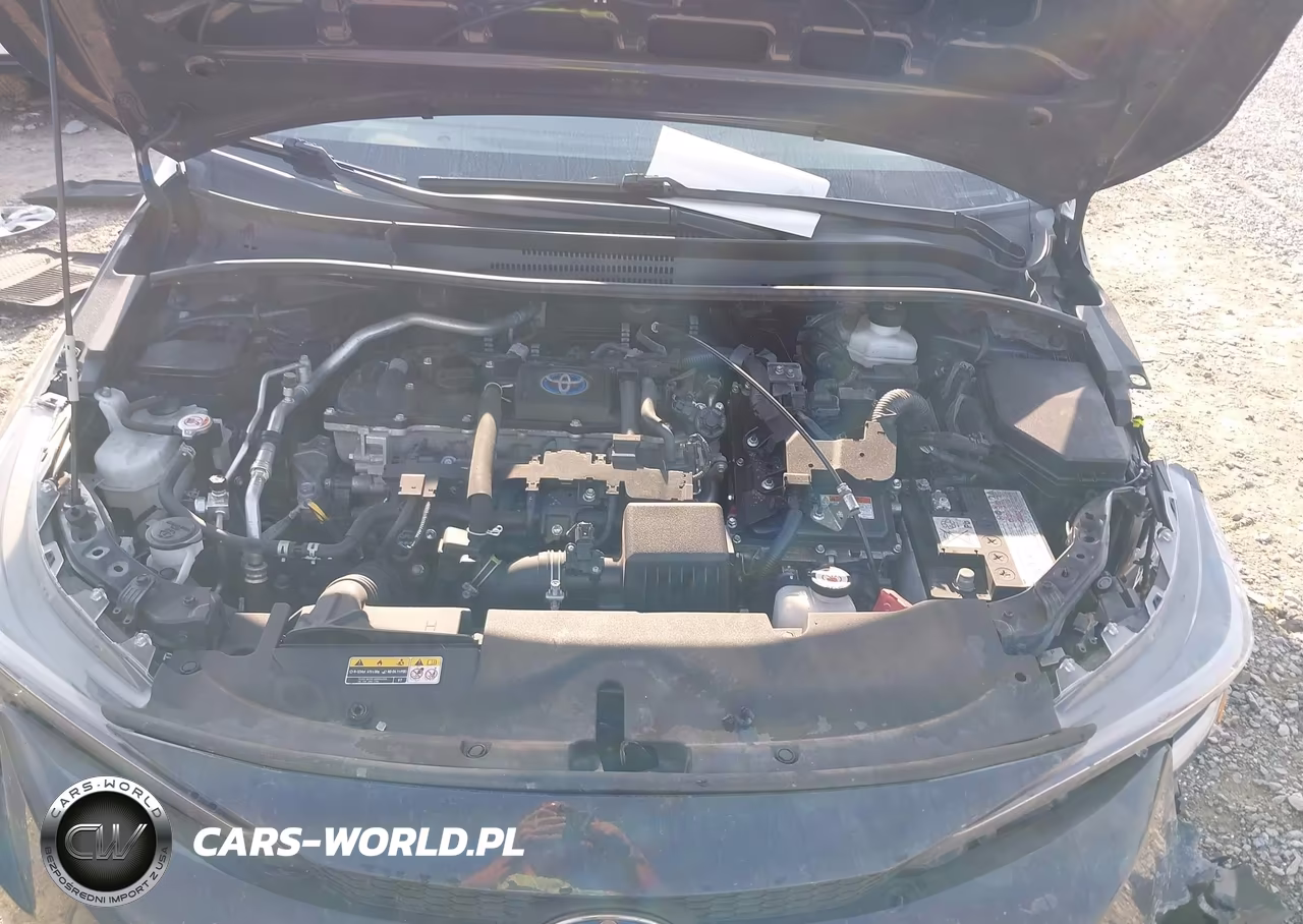 2024 Toyota Corolla Hybrid Le VIN:JTDBCMFE9R3042995 - 10
