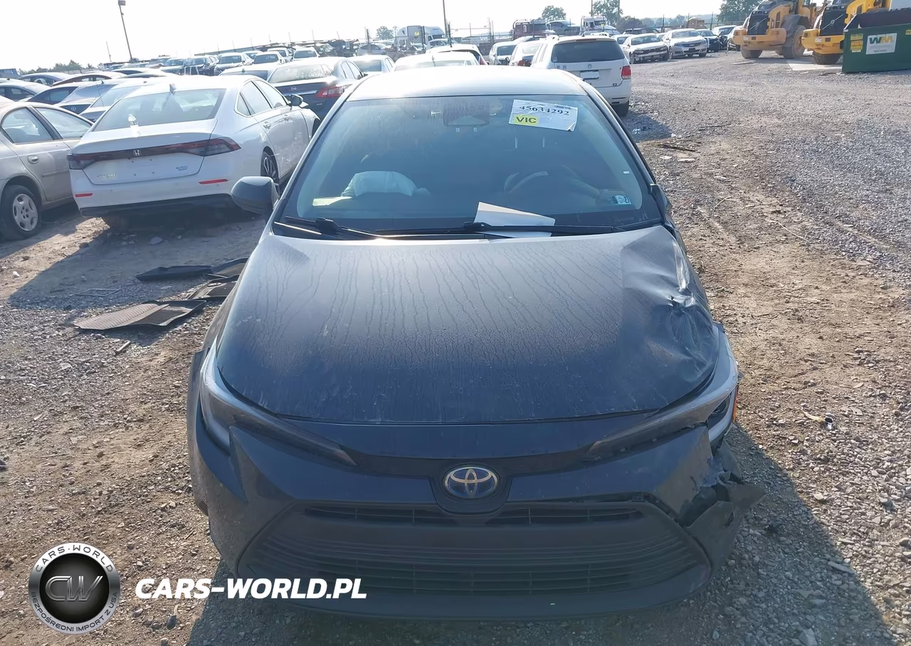 2024 Toyota Corolla Hybrid Le VIN:JTDBCMFE9R3042995 - 12