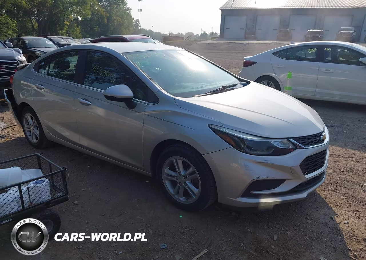 2016 Chevrolet Cruze Lt Auto – zdjęcie 1 z 16