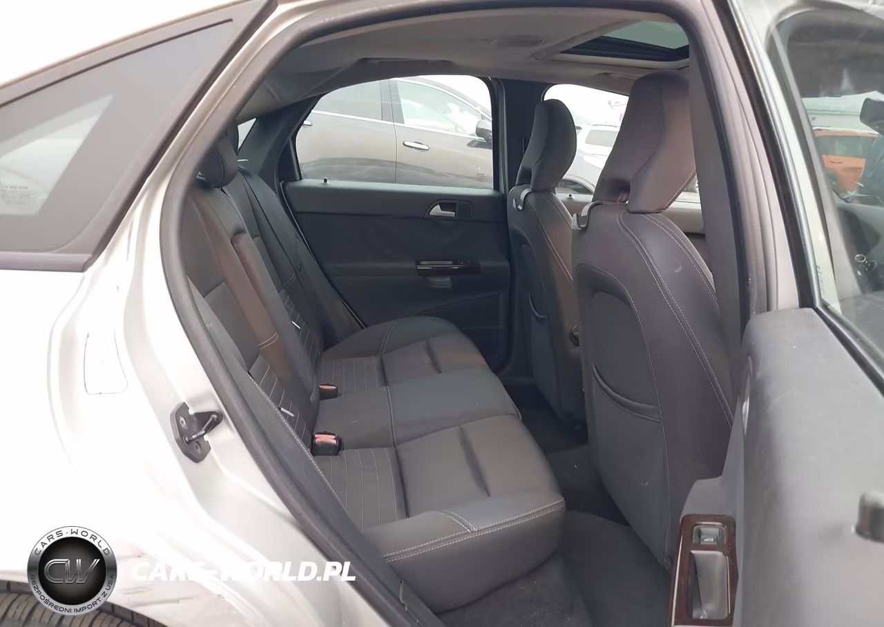 2007 Volvo S40 2.4I VIN:YV1MS382772259533 - 8