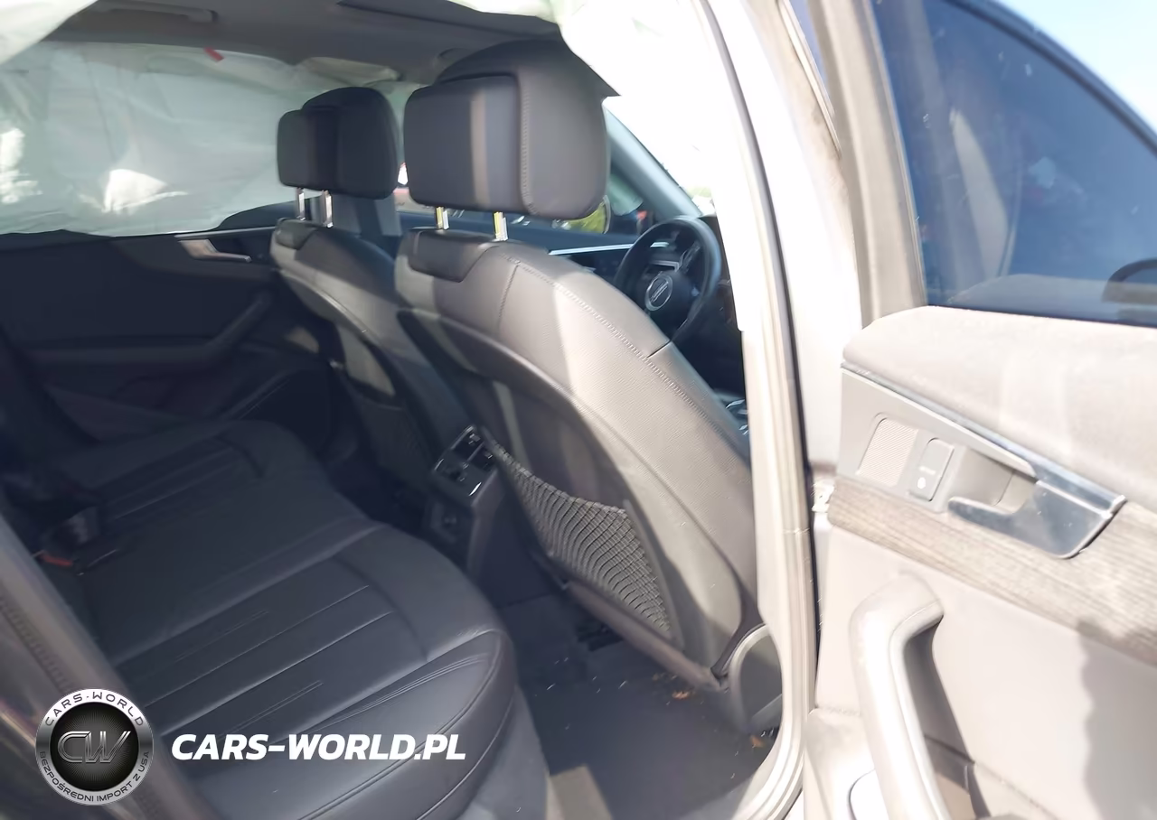 2019 Audi A4 40 Titanium Premium VIN:WAUGMAF43KN021916 - 8