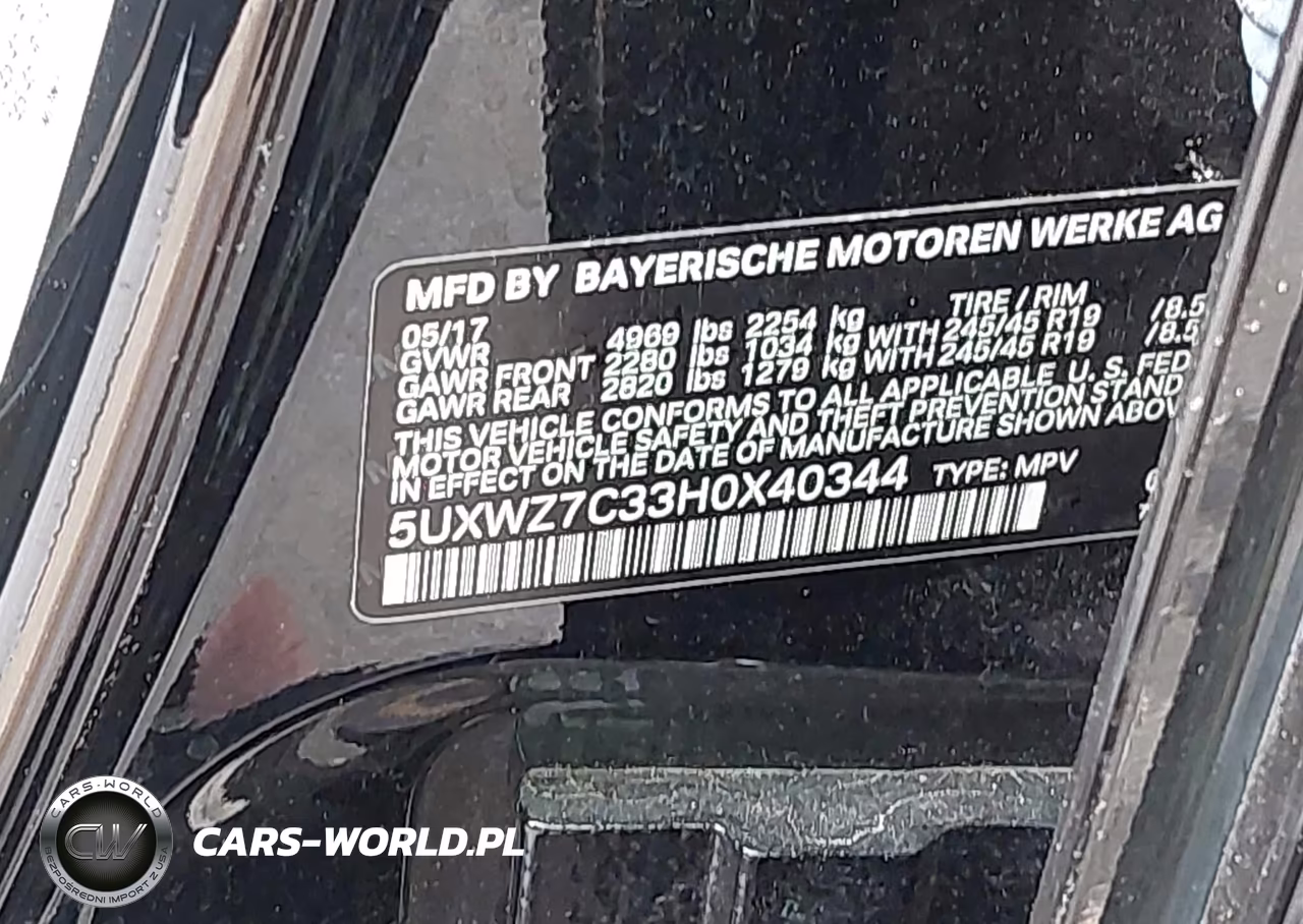 2017 BMW X3 Sdrive28I VIN:5UXWZ7C33H0X40344 - 9