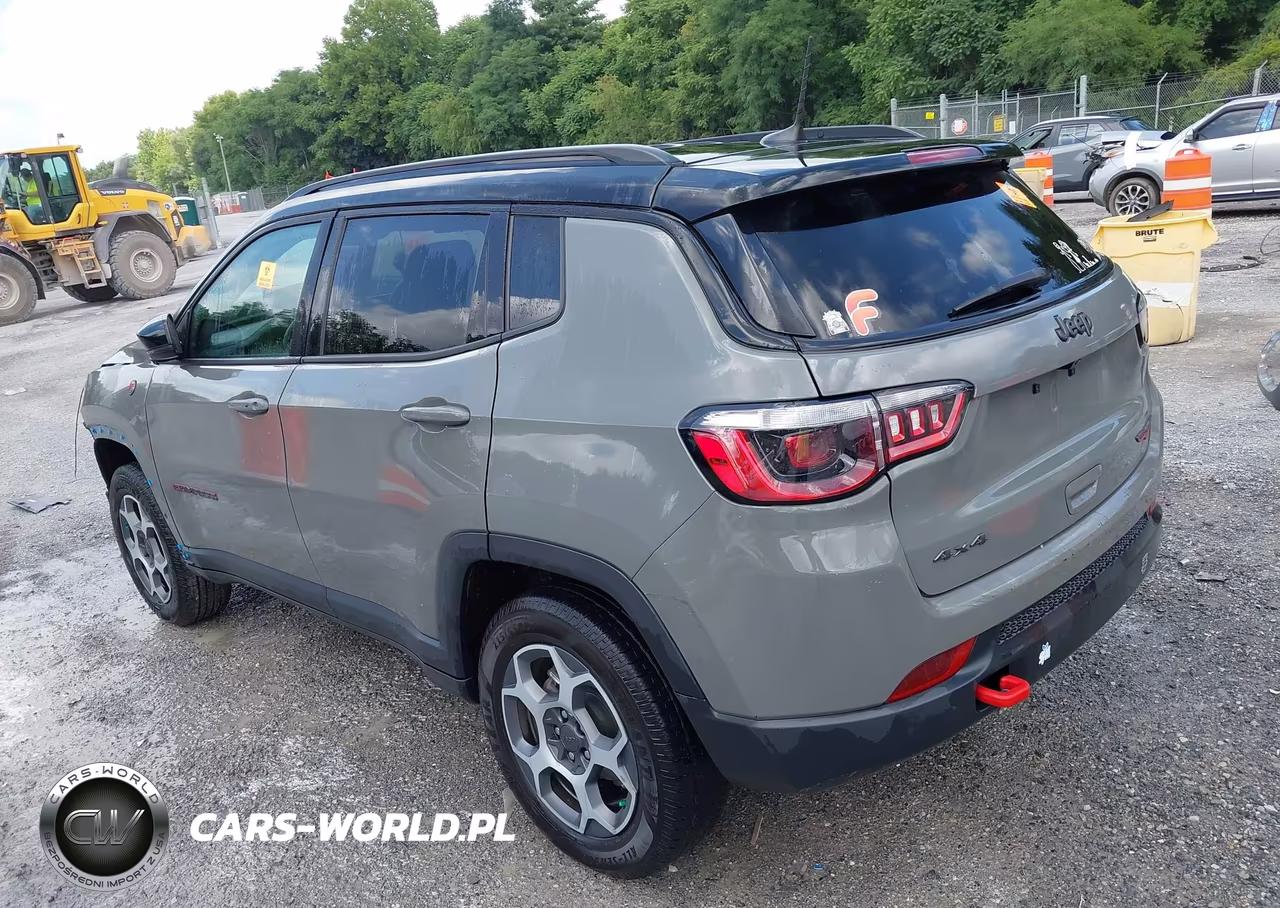 2022 Jeep Compass Trailhawk 4X4 VIN:3C4NJDDB9NT235805 - 3