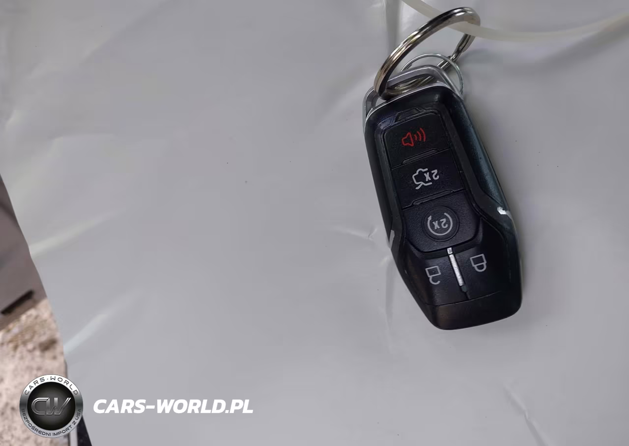 2014 Ford Fusion Titanium VIN:3FA6P0D9XER326450 - 11