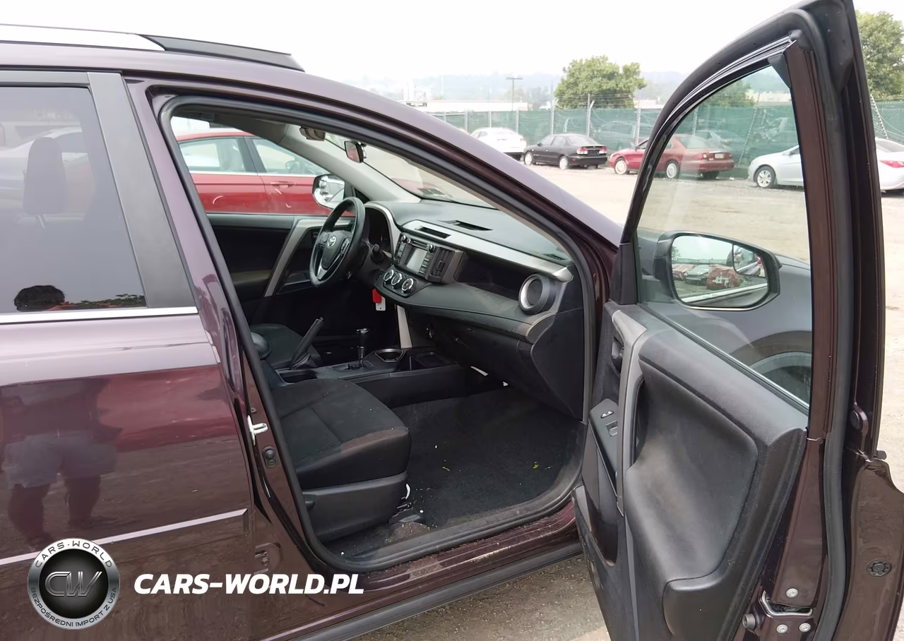2017 Toyota Rav4 Le VIN:2T3BFREV3HW672495 - 5