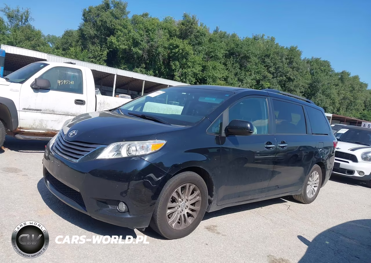 2017 Toyota Sienna Xle 8 Passenger VIN:5TDYZ3DC9HS794777 - 14