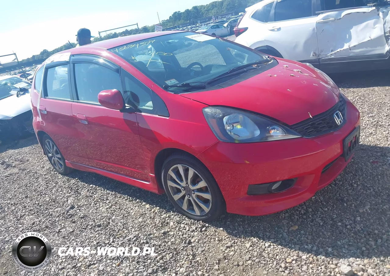 2013 Honda Fit Sport