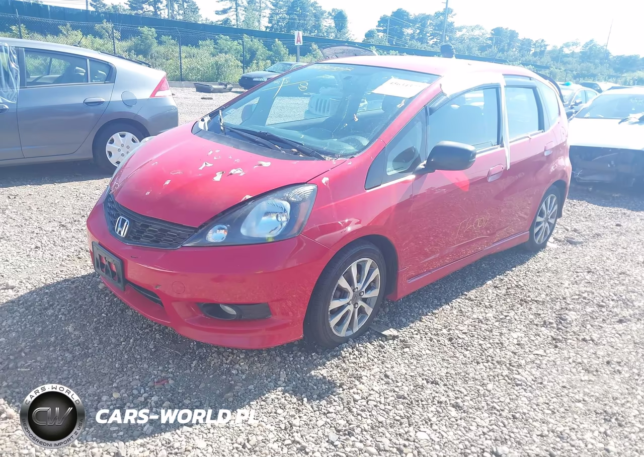2013 Honda Fit Sport VIN:JHMGE8H61DC078782 - 2
