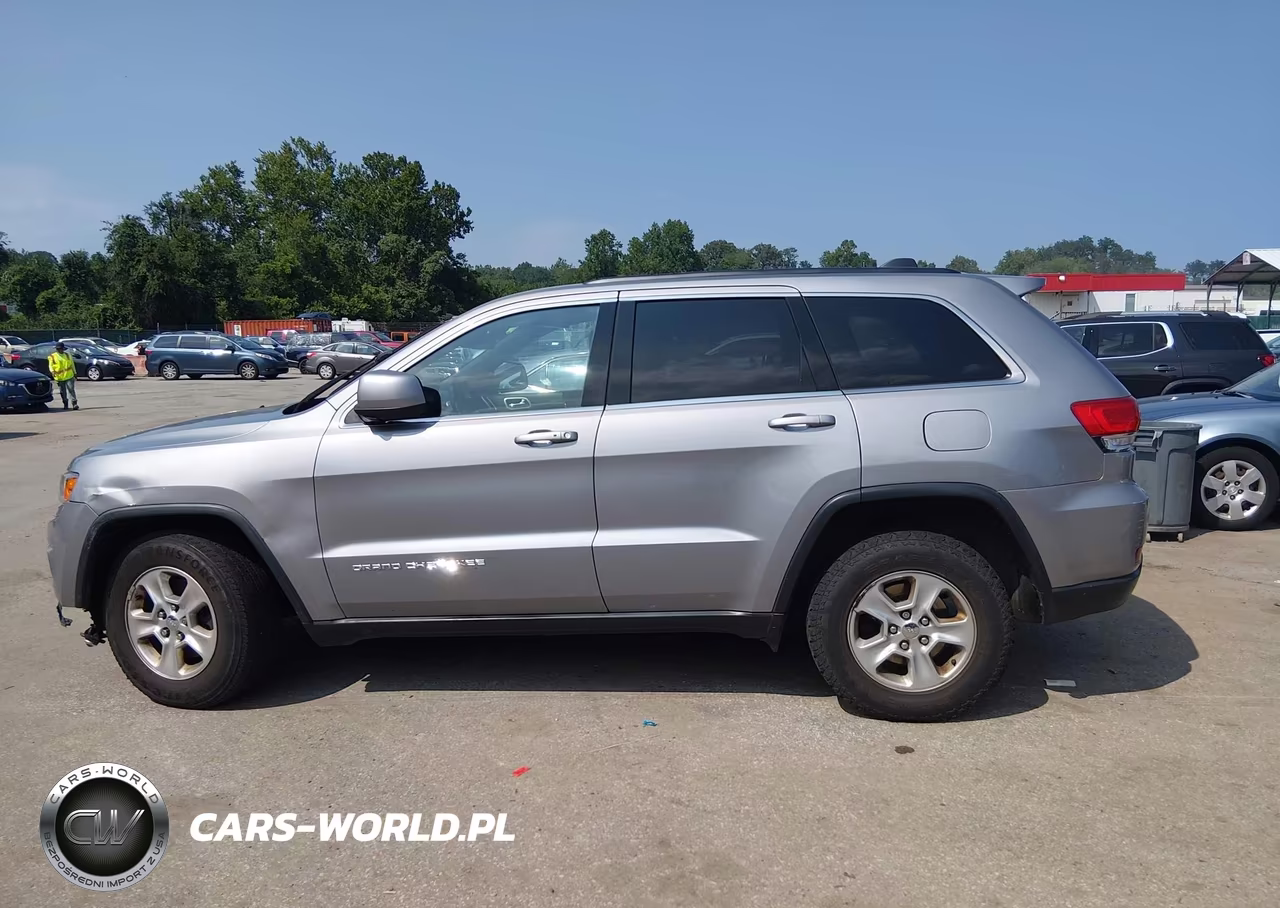 2014 Jeep Grand Cherokee Laredo VIN:1C4RJFAG0EC243140 - 14